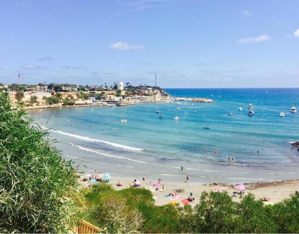 Zenia Beach أوريويلا المظهر الخارجي الصورة