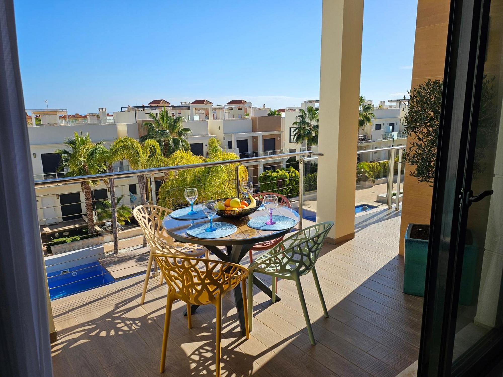 Zenia Beach أوريويلا المظهر الخارجي الصورة