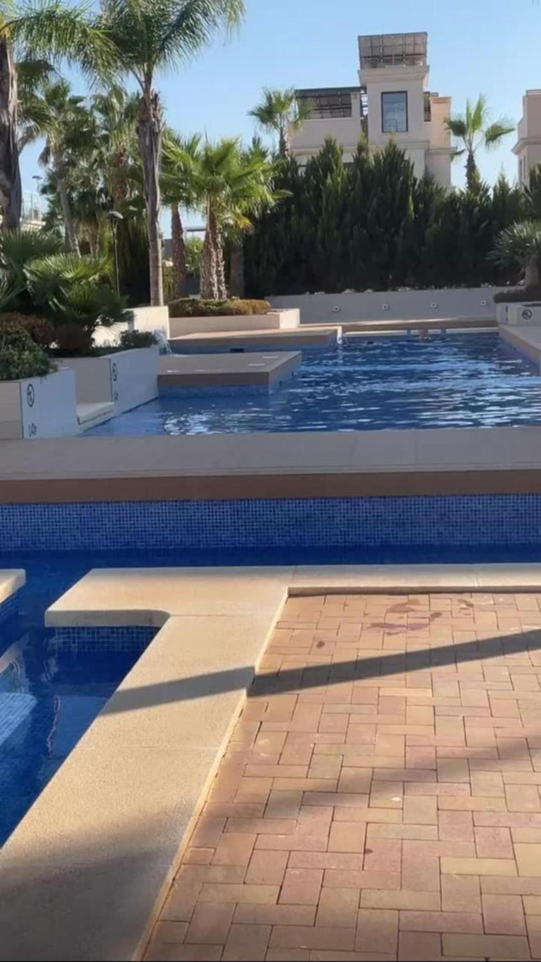 Zenia Beach أوريويلا المظهر الخارجي الصورة